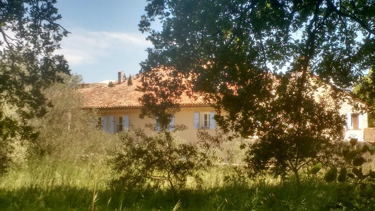 Hotel Le Moulin Du Chateau Saint-Laurent-du-Verdon Exteriör bild